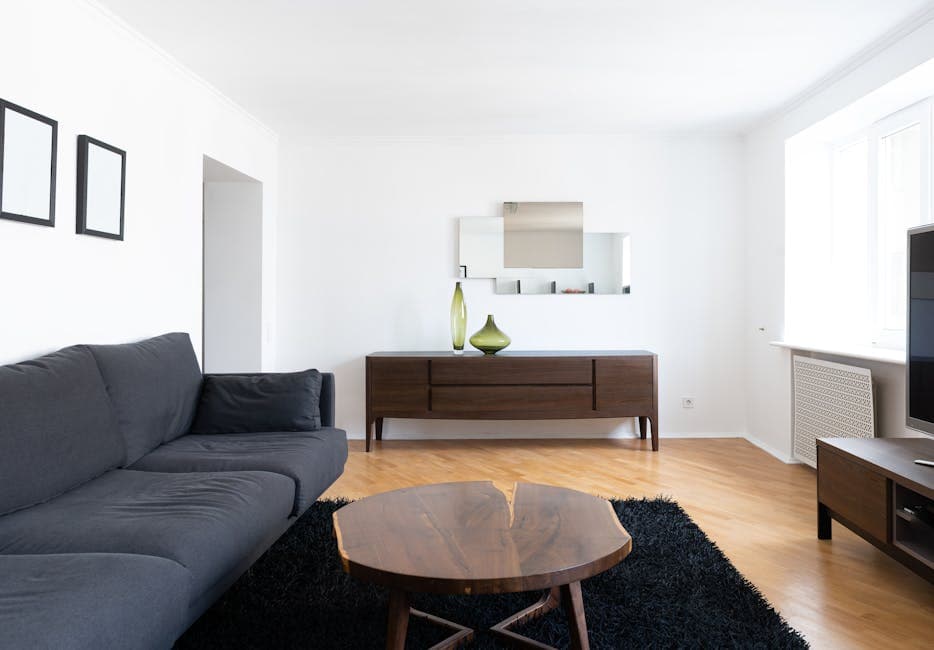 White Wall Modern Lounge - Khar - Living Rooms in Khar